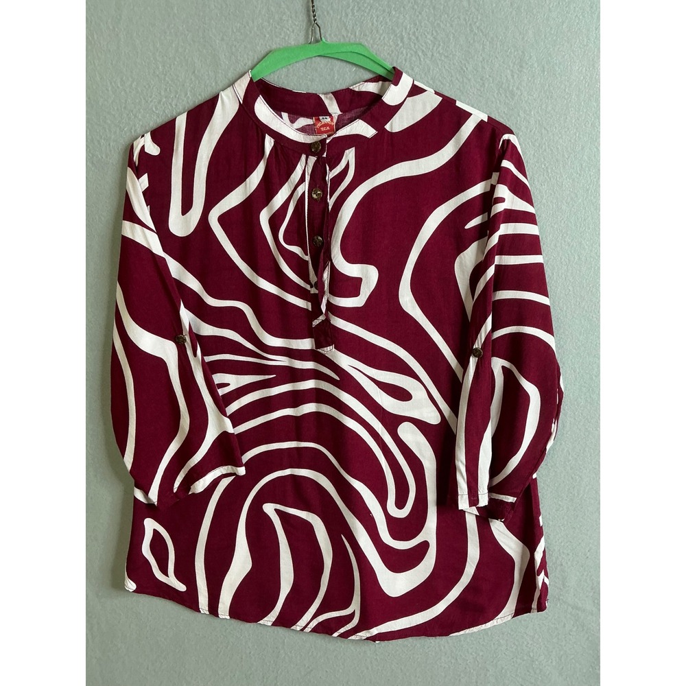Tichanon Top Women's 12 Abstract Print Blouse 3/4 Sleeve Button Up Top - Picture 1 of 8
